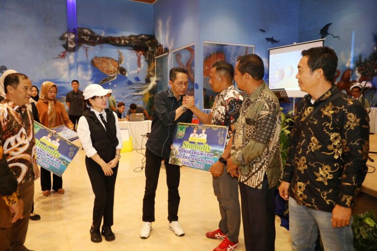 Amsakar-Li Dengar Aspirasi Galang-Bulang Lewat RT/RW & LPM
