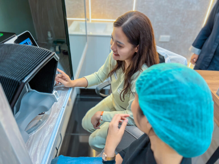 Recharge Total! Staycation + Facial PDT Eksklusif di YELLO Hotel