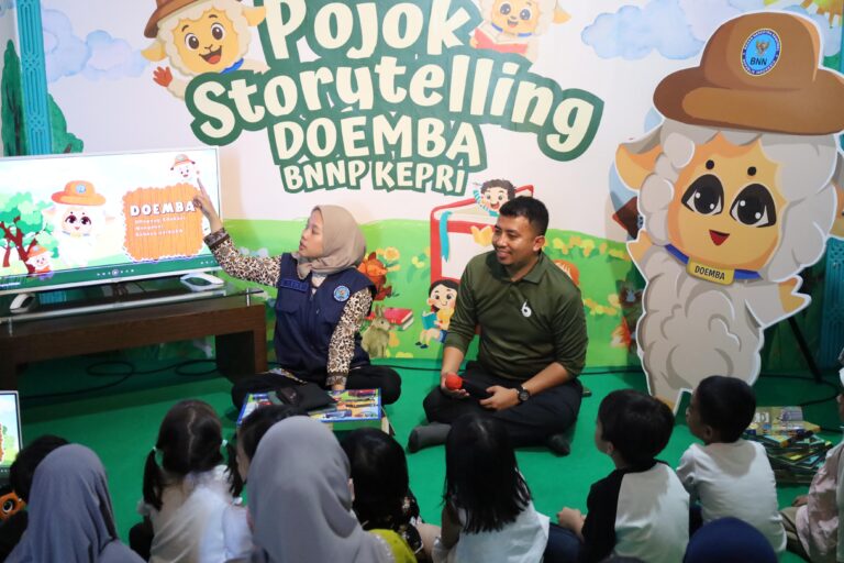 BNNP Kepri Luncurkan DOEMBA, Edukasi Bahaya Narkoba Lewat Dongeng Anak