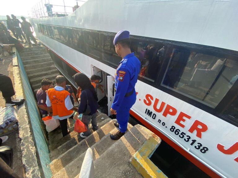 Satpolairud Lingga Peketat Pengamanan Pelabuhan Jagoh