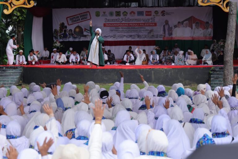 Ansar Ahmad Kecam Israel, Ribuan Warga Kepri Doakan Palestina