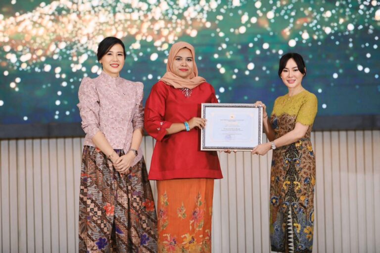 Batam Raih Penghargaan Kota Layak Anak Nindya 2025
