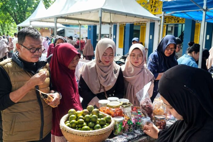 Pemko Tanjungpinang Gelar Operasi Pasar Murah Pemko Tanjungpinang Gelar Operasi Pasar Murah