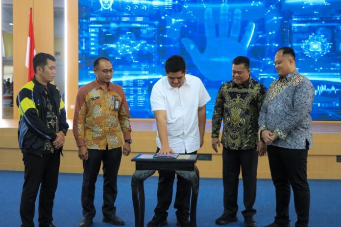 Bupati Roby Luncurkan Portal BISA untuk Bintan Bupati Roby Luncurkan Portal BISA untuk Bintan