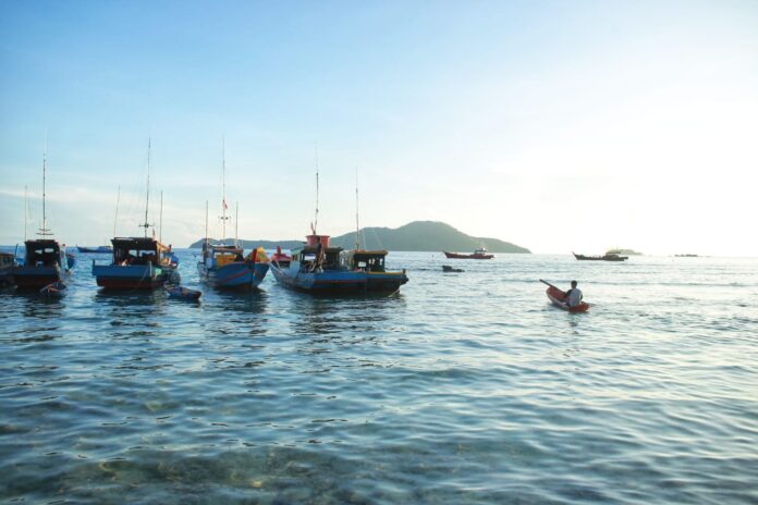 82 Kawasan Pesisir Kepri Jalani Survei Kampung Nelayan 82 Kawasan Pesisir Kepri Jalani Survei Kampung Nelayan