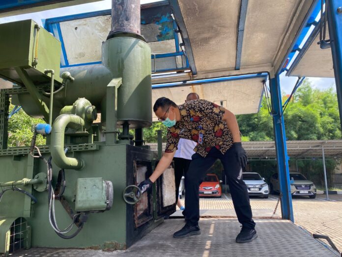 BNNP Kepri Musnahkan Sabu dan Ratusan Vape Etomidate BNNP Kepri Musnahkan Sabu dan Ratusan Vape Etomidate