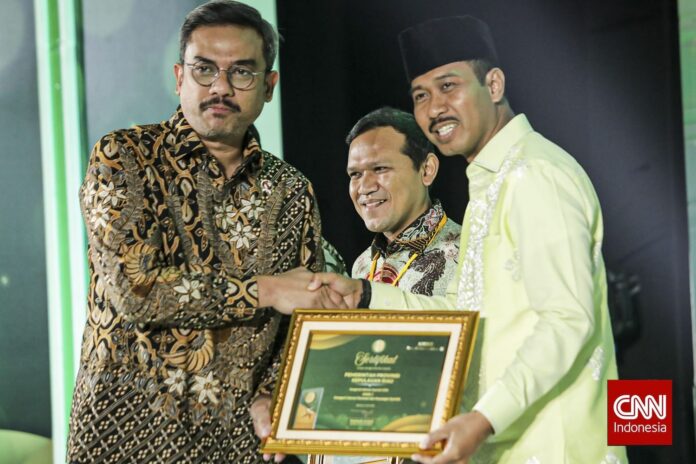 Pemprov Kepri Raih Juara 3 Adinata Syariah 2026 Pemprov Kepri Raih Juara 3 Adinata Syariah 2026