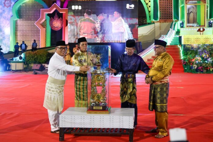 Gubernur Ansar Buka MTQ XII Tingkat Provinsi Kepri Gubernur Ansar Buka MTQ XII Tingkat Provinsi Kepri