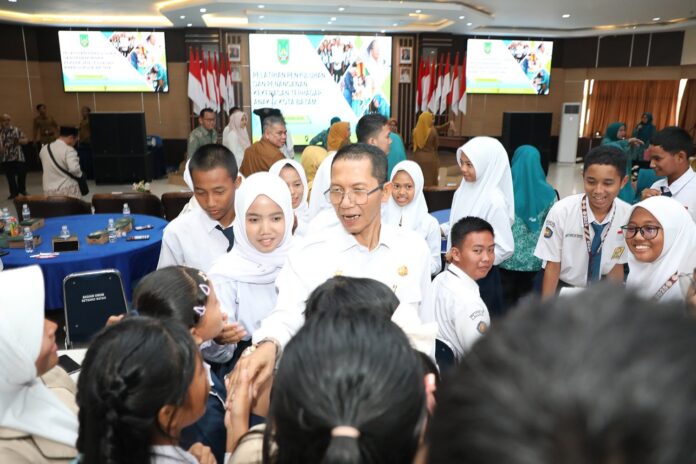 Pemko Batam Cegah Kekerasan Terhadap Anak Pemko Batam Cegah Kekerasan Terhadap Anak