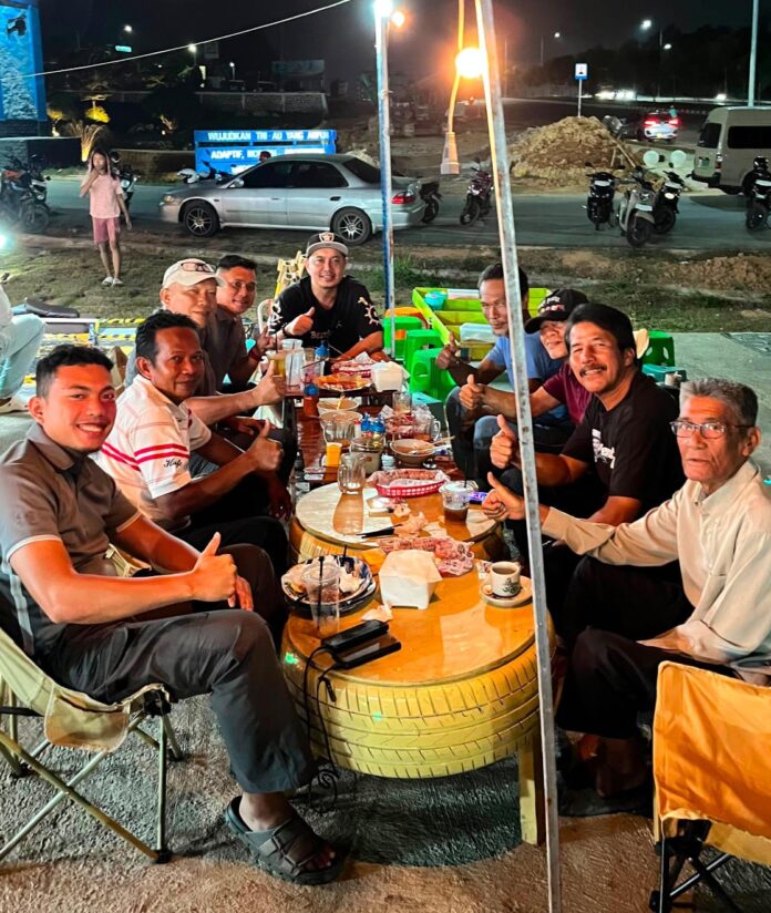 Ngos-Ngosan Ala Kabidpropam Polda Kepri : Wadah Aduan Warga Ngos-Ngosan Ala Kabidpropam Polda Kepri : Wadah Aduan Warga