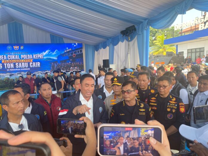 BNN Kejar Bandar Besar di Balik Pengungkapan 2,6 Ton Sabu Cair BNN Kejar Bandar Besar di Balik Pengungkapan 2,6 Ton Sabu Cair