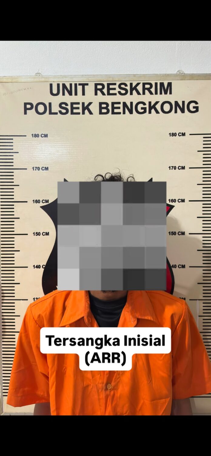 Polisi Ringkus Pencuri Motor di Bengkong Batam Polisi Ringkus Pencuri Motor di Bengkong Batam